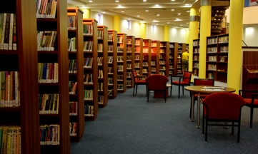 Bibliotecas del Estado: más libros y equipos, pero menos préstamos y usuarios 