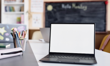 Educar para respetar los derechos de autor y crear una ciudadanía digital crítica