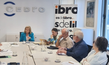 Jóvenes de Asturias, Barcelona, Madrid y Valencia ganan la XX edición de Es de libro con trabajos sobre los retos de su generación en la era de la IA
