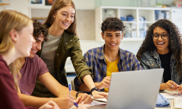 Europa considera imprescindible la educación digital ciudadana en la era de la IA